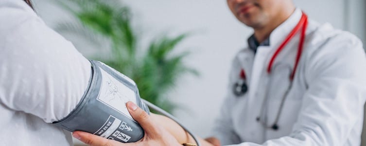 Como se aposentar por problemas de saúde?