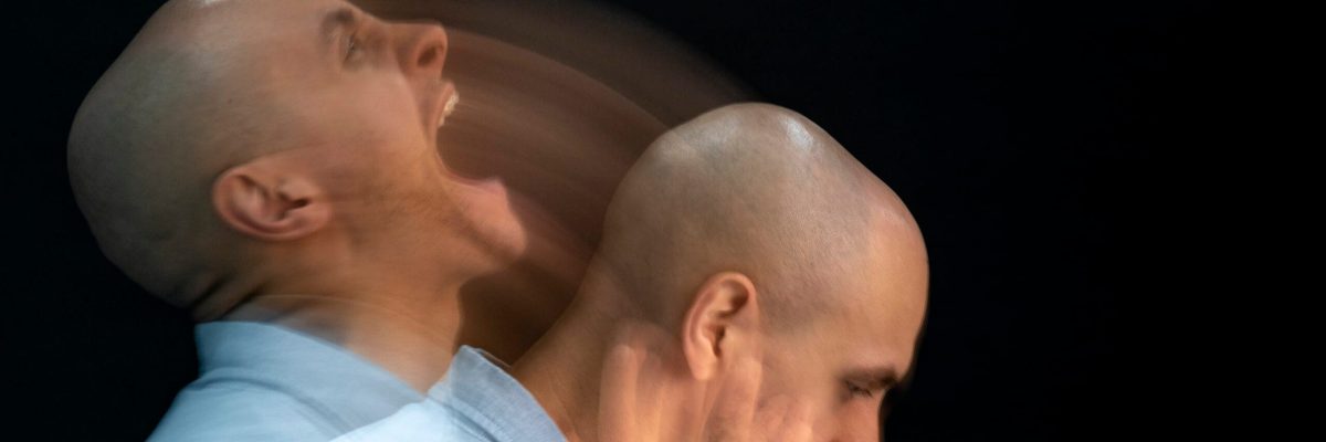 portrait-man-suffering-from-schizophrenia portrait-man-suffering-from-schizophrenia